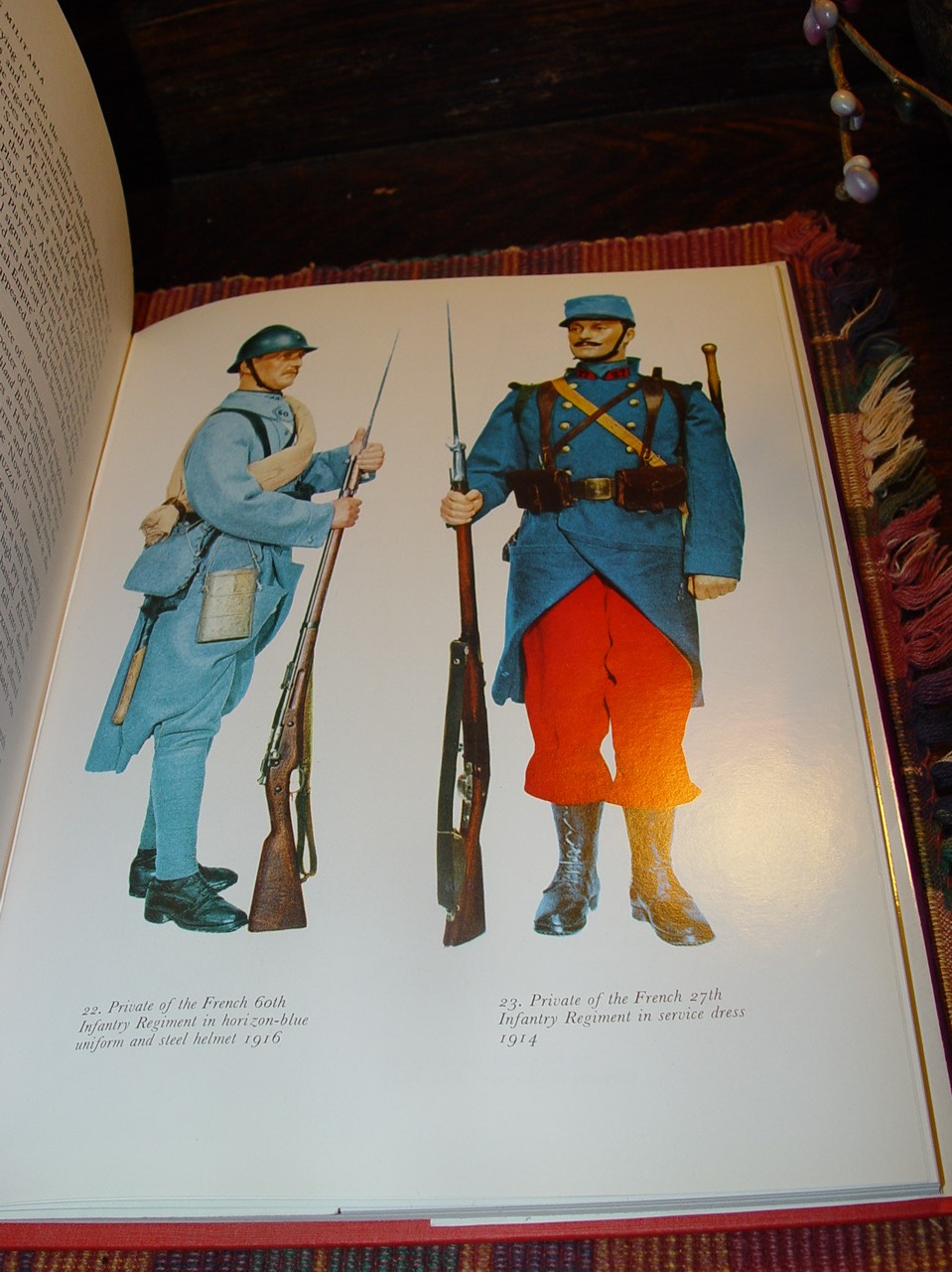 Collecting Militaria 1975 by R.J.
                                Wilkinson-Latham