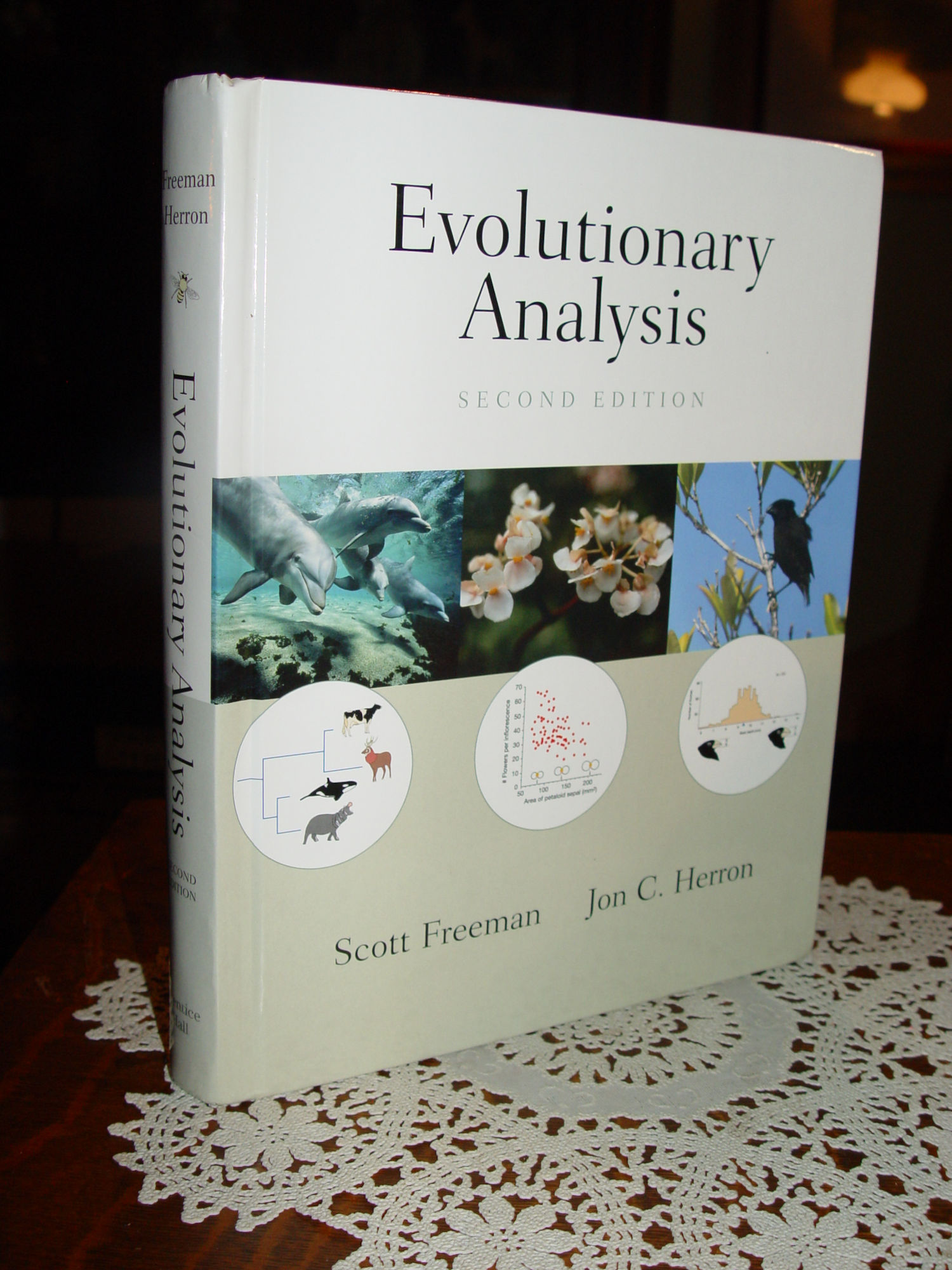 Evolutionary Analysis; 2nd Edition 2000 by
                        Scott Freeman, Jon Herron