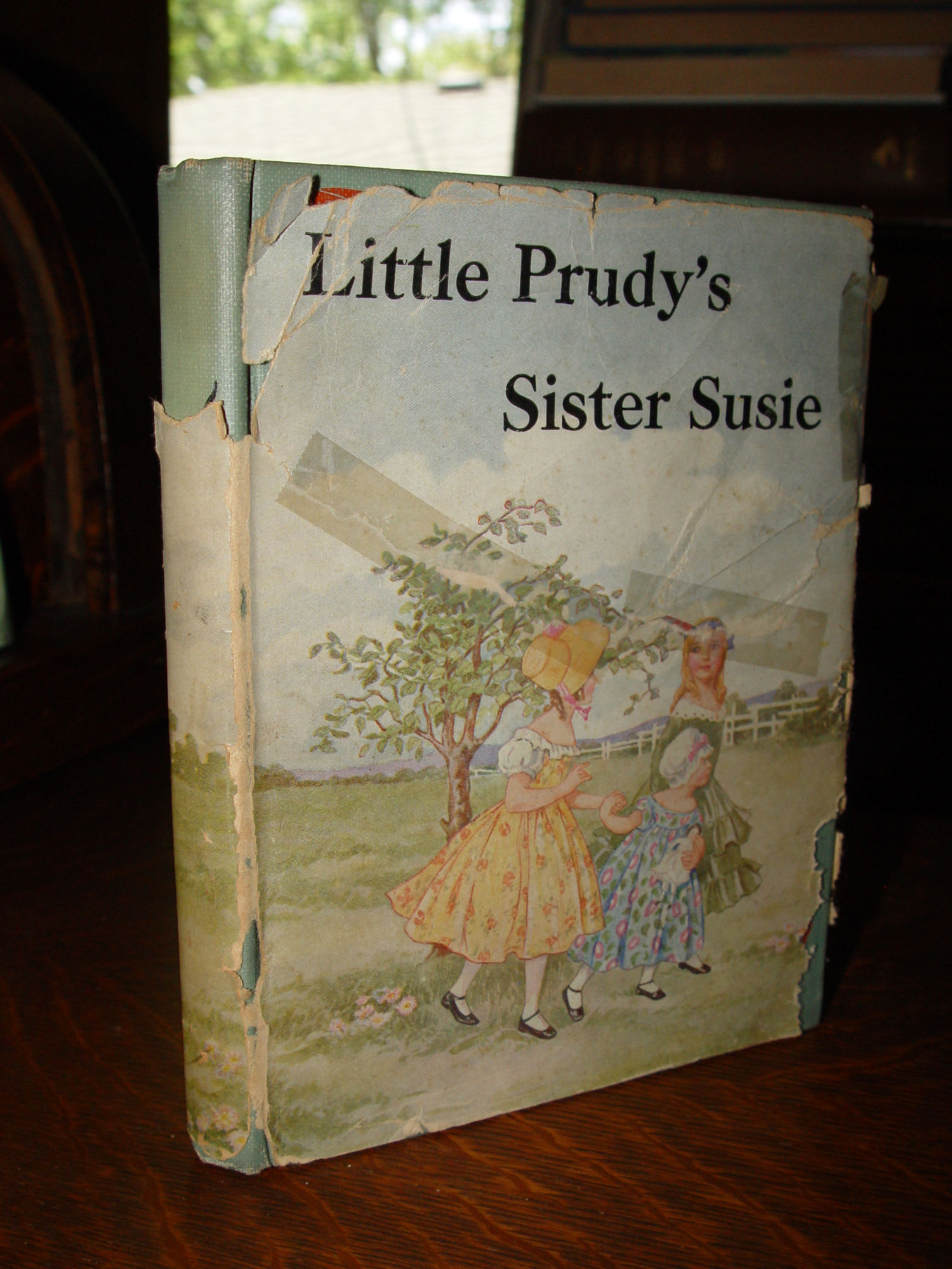 Little Prudy's Sister Susy w/ Rare DJ by
                        Rebecca Sophia Clarke
