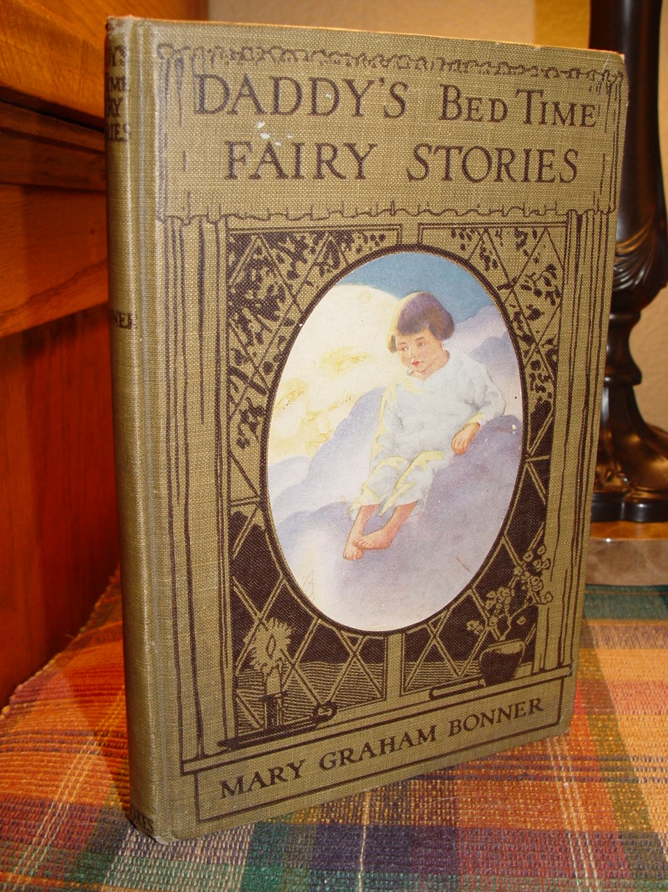 Daddys Bedtime Fairy Stories 1916 by Mary
                        Graham