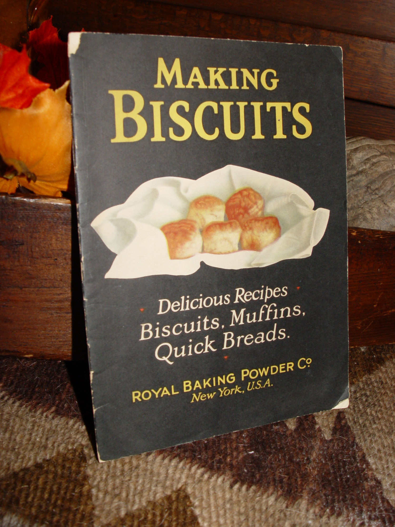 Making Biscuits Royal Baking Powder Co.
                        1927