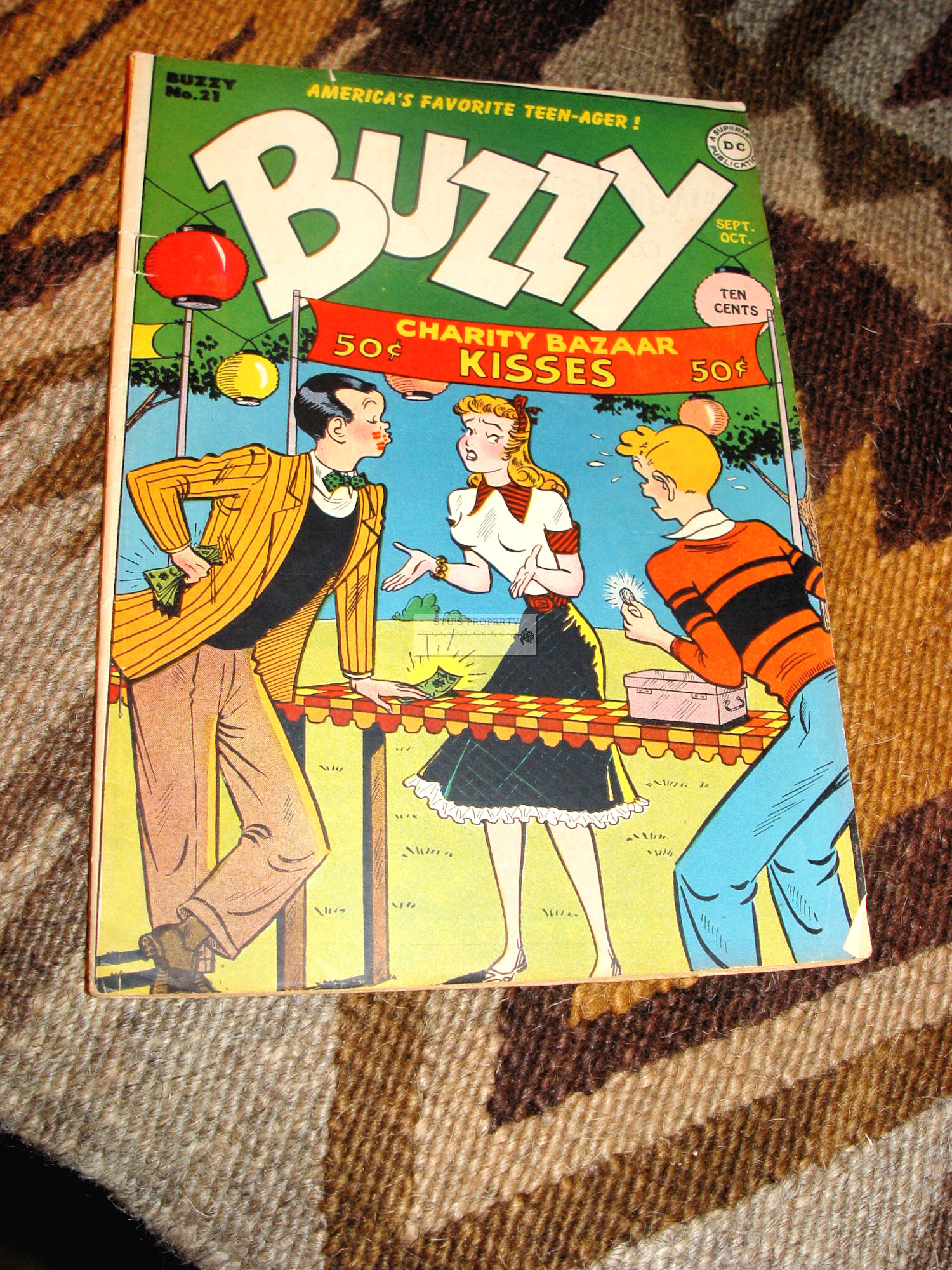 Buzzy #21 1948 - DC Comics Kissing Booth
                        cover
