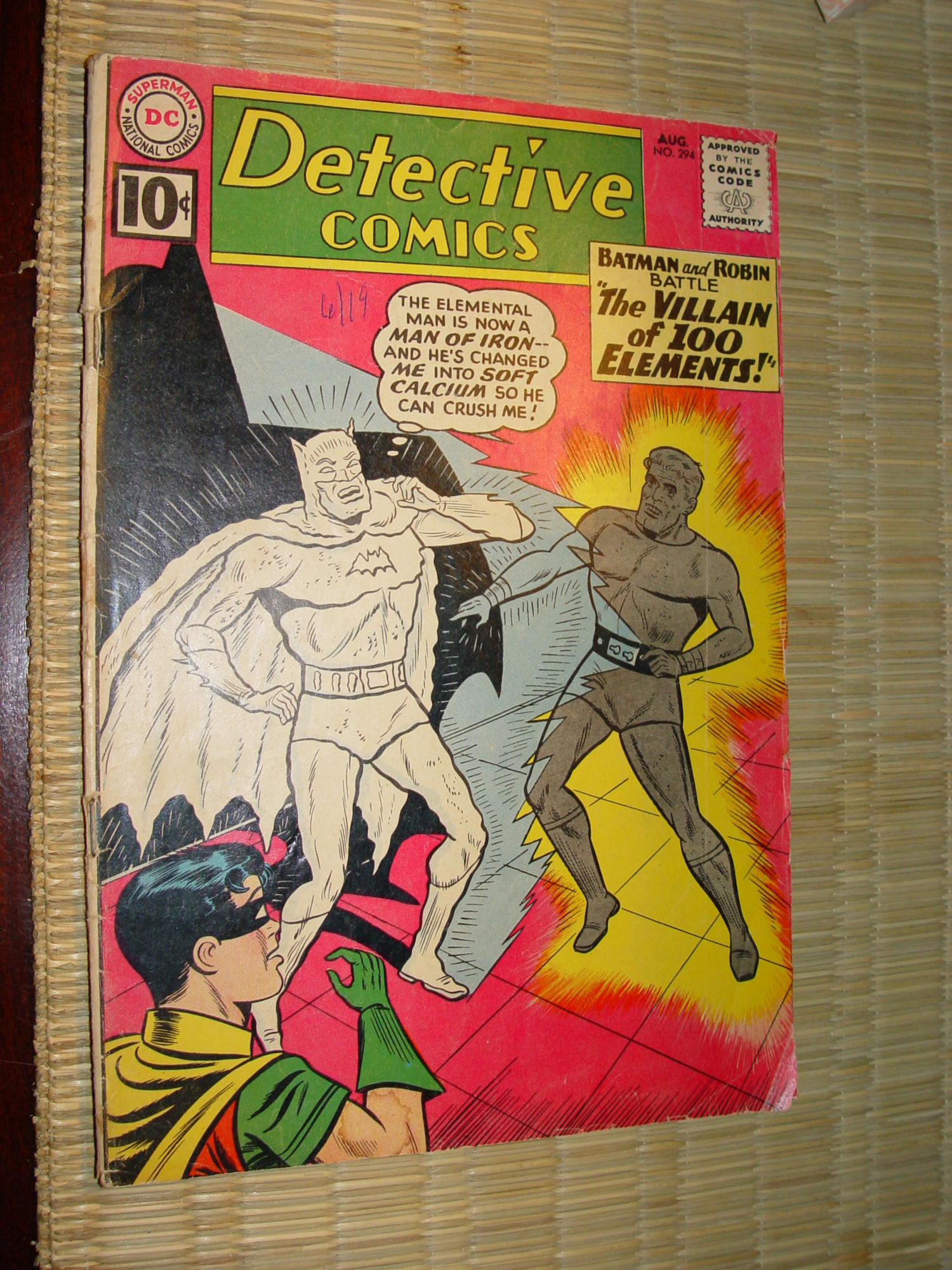 Detective Comics
                        #294 DC The Villain of 100 Elements - Batman and
                        Robin