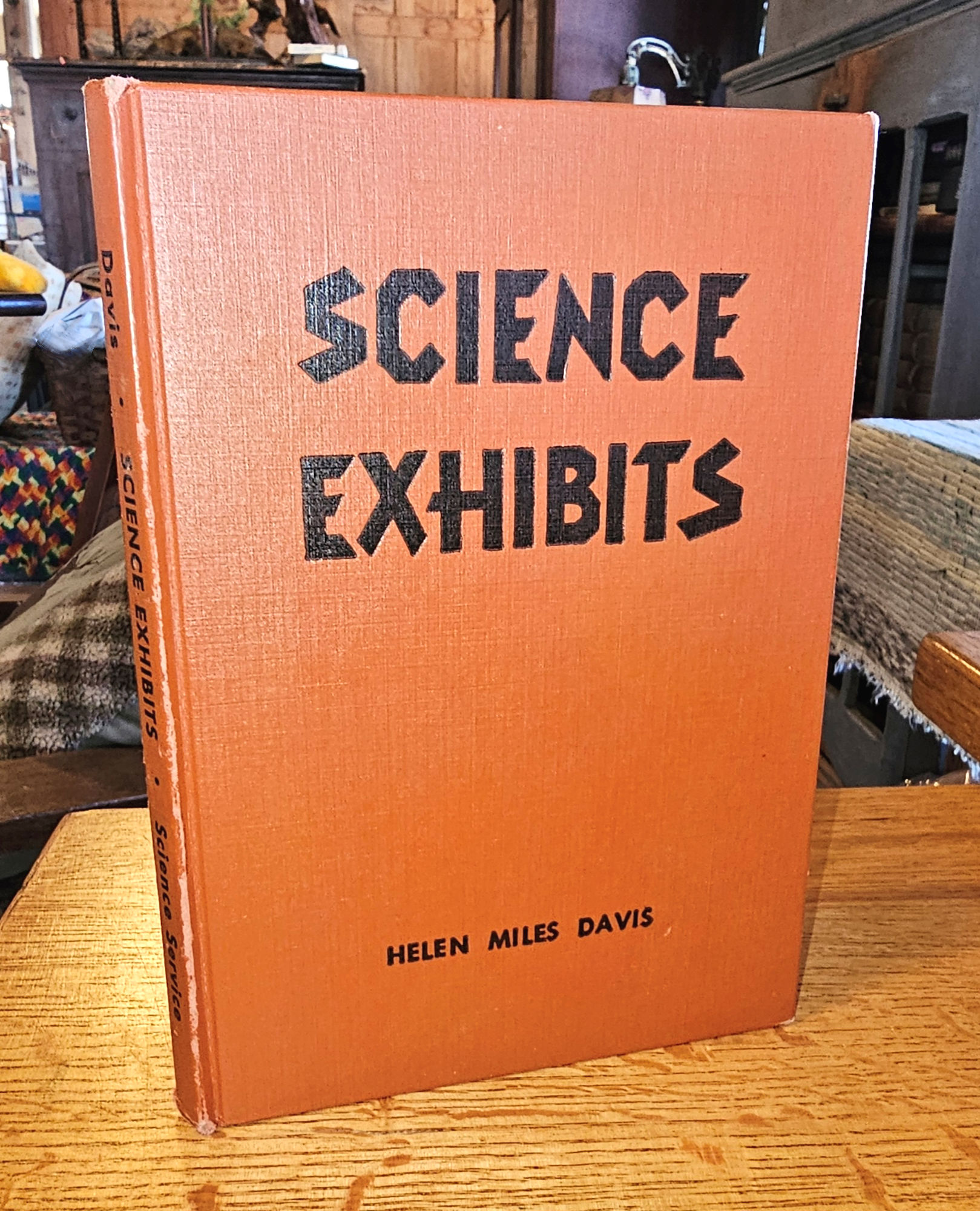 Science Exhibits 1959 by Helen Miles Davis
                        (HC)
