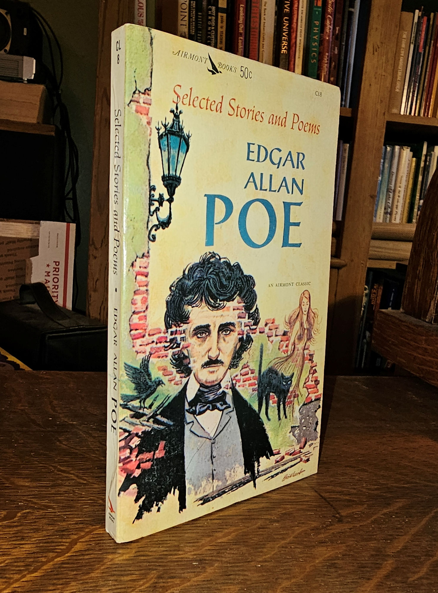 Selected Stories and Poems of Edgar Allan
                        Poe. Airmont Books 1962