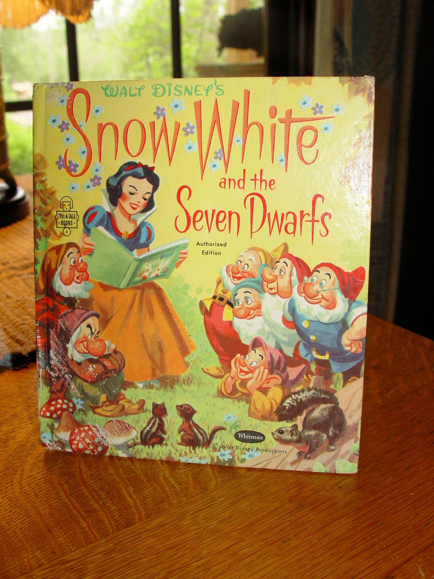 1957 Walt Disney’s Snow White and the Seven
Dwarfs – Whitman Publ. Co.