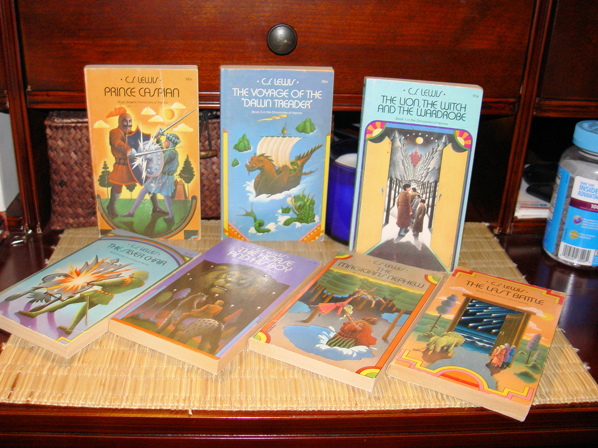 The Chronicles of Narnia, C.W. Lewis 1970s
                        Set Of 7 Collier Paperbacks